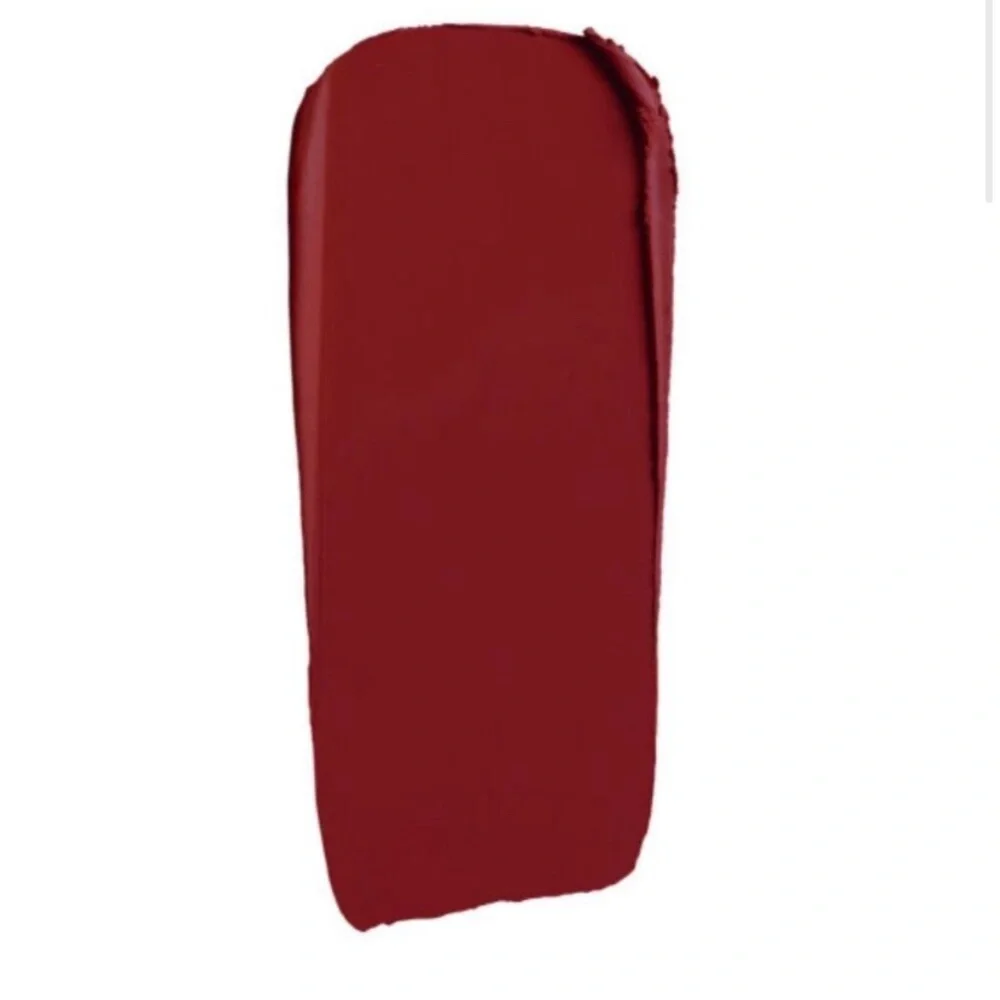 DESIGNER BLOOD Jeffree Star Velvet Trap deep red creamy matte lipstick